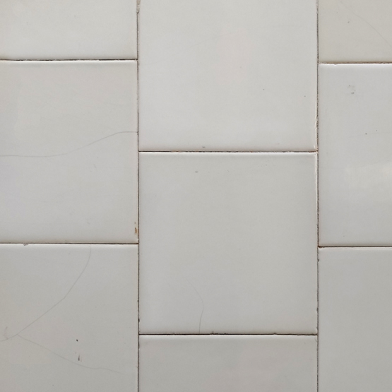 <span class="sheet2">Staggered Tiles 7.87 x 7.87 in</span><span class="sheet1">Sheet 59.44 x 31.49 in</span>